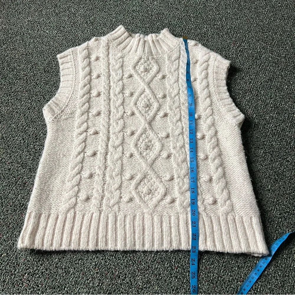 PRIMARK Off-White Cream Knit 3D Polka Dots Oversized Sweater Vest Shirt Top XS - Picture 13 of 16